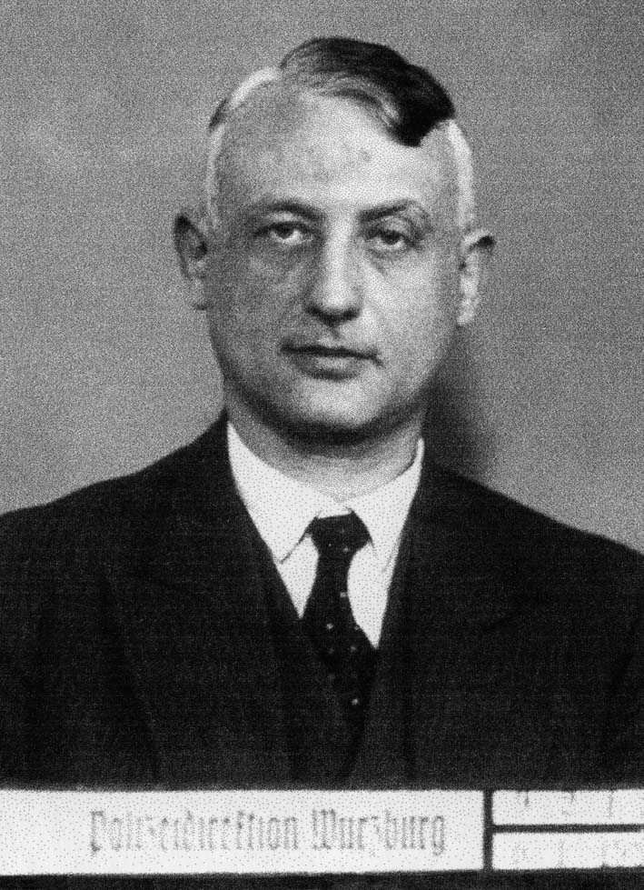Polizeiliches Foto von Dr. Leopold Obermeyer