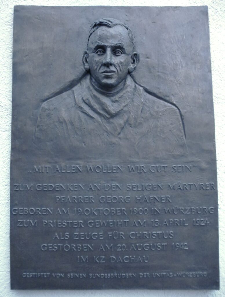 Das Bild zeigt die Gedenktafel für Georg Häfner